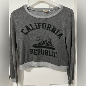 California Republic Crop Sweater M